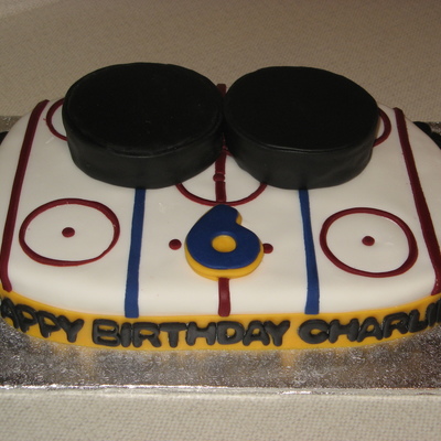Hockey Rink/puck Cake