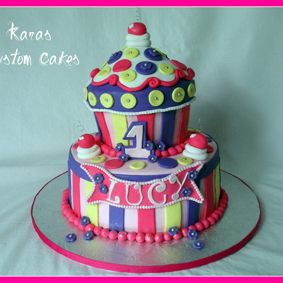 Icing Smiles Cupcake Cake