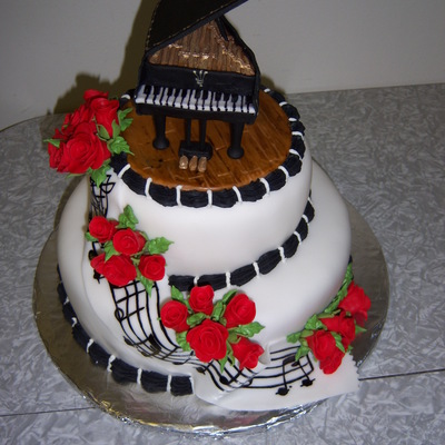 Piano/music Cake
