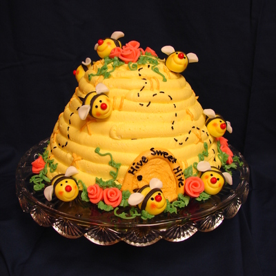 Bumblebee Retirement Cake