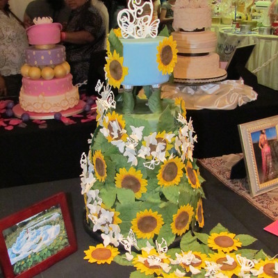 Sunflowers And Buttuerflies