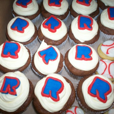 Ravenna Ravens Grad Cupcakes