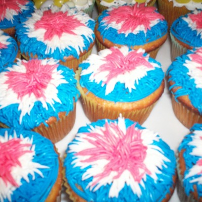 Firework 4Th Of July Cupcakes
