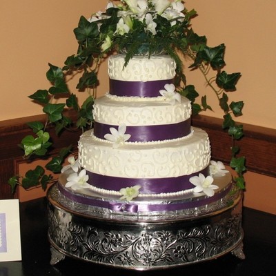 K&e Wedding Cake