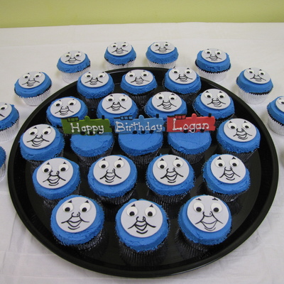 Thomas Inspired Cupcakes