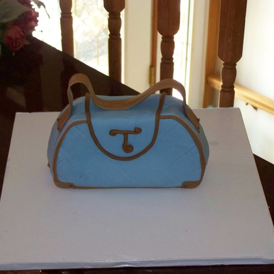 Purse Cake