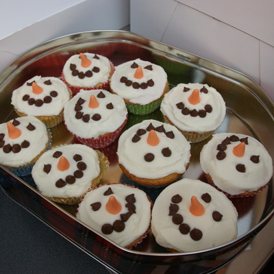 Snowman Cupcakes