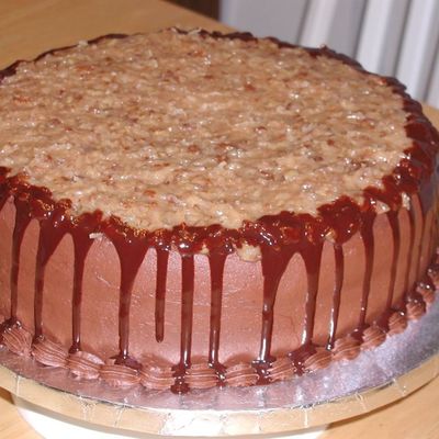 German Chocolate Cake W/coconut & Pecan Frosting