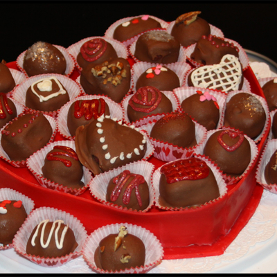 Heart Shaped Box Of Chocolates Cake