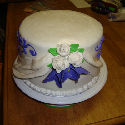 Top Cake To Go With Cupcake Tower