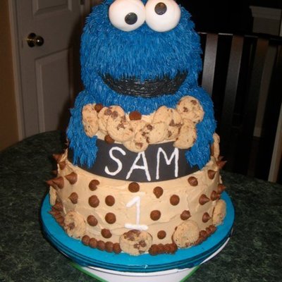 Cookie Monster Cake