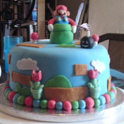 Super Mario Cake