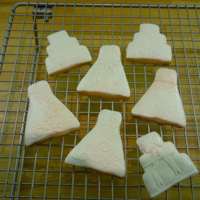 Wedding Dress And Cake Cookies