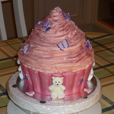Babyshower Giant Cupcake