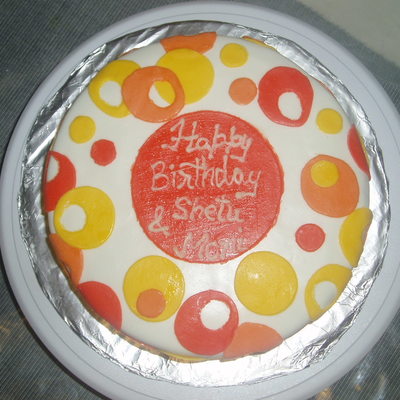 Fondant Cake