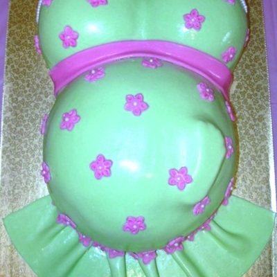 Baby Belly Cake