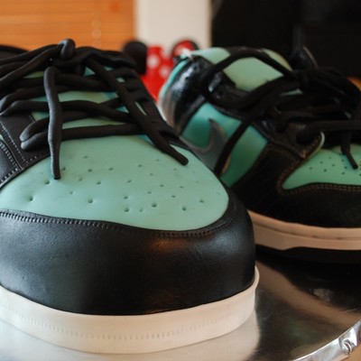 Nike Tiffany Dunks