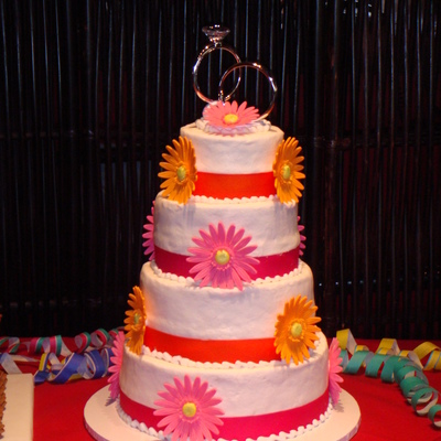 Round Wedding Cake