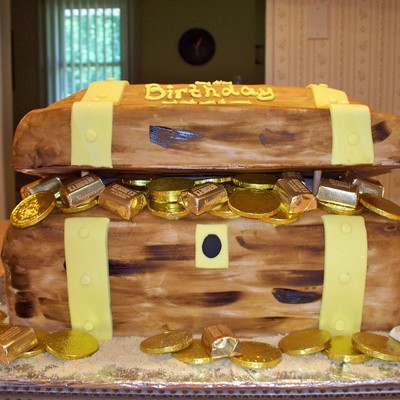 Treasure Chest Cake