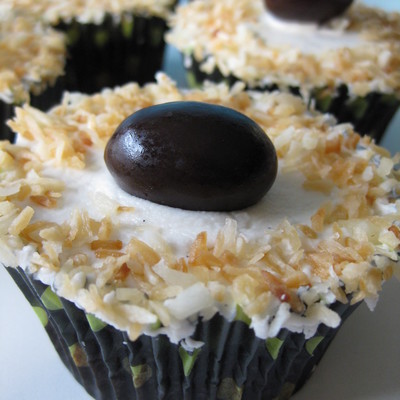 Coconut Flavoured Cuppies With Almond Covered Chocolate
