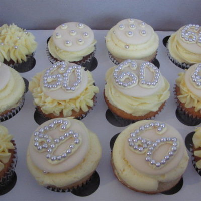 60Th Anniversary Cupcakes
