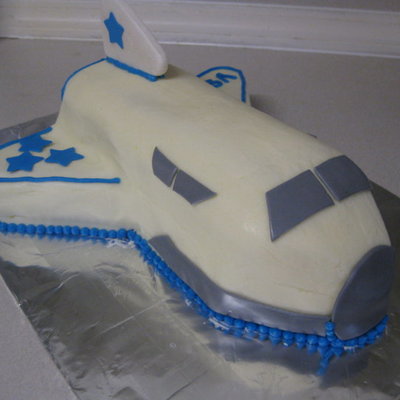 Space Shuttle Cake