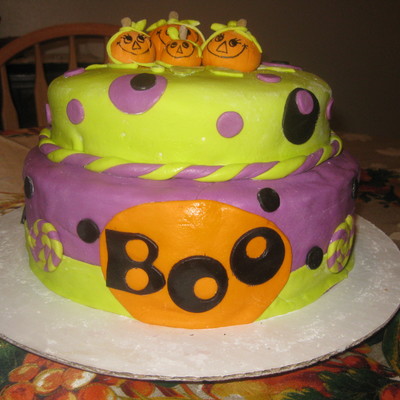 "boo" Halloween Cake