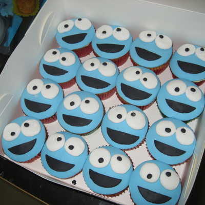 Cookie Monster Cupcakes
