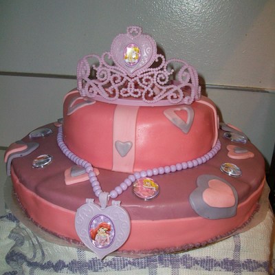 Pretty Pretty Princess Cake