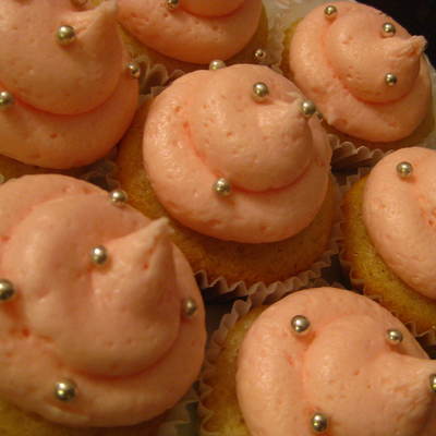Gluten Free Pink Champagne Cupcakes