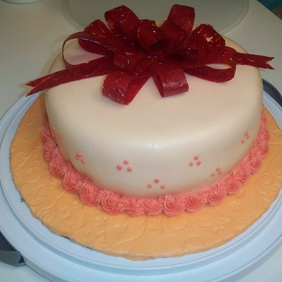 1St Gelatin Bow Cake