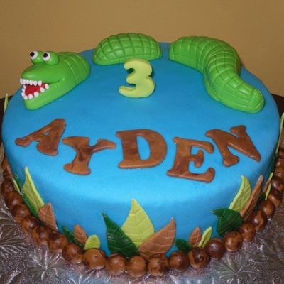Alligator Cake