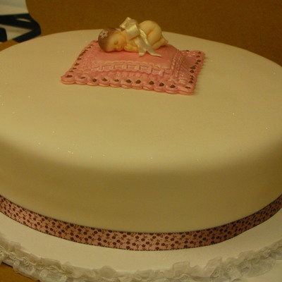 A Simple Baby Shower Cake
