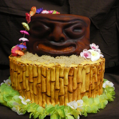 Tiki Cake