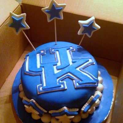 University Of Kentucky Fan B-Day Cake.
