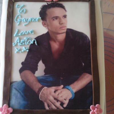 Jls Aston 'autographed' Cake