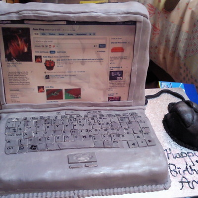 Laptop Cake