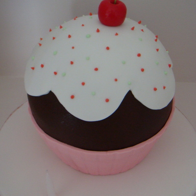 Giant Cupcake