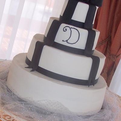Black And Ivory Wedding Cake