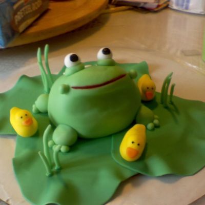 Frog & Duckie Topper