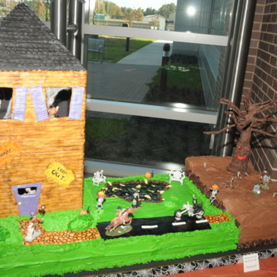 Animated, Moving Halloween Cake