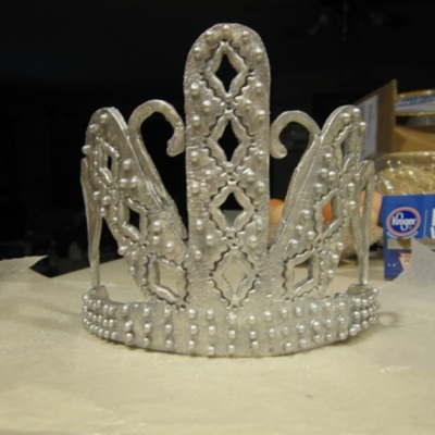 Gumpaste Crown