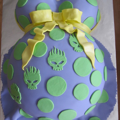 Baby Bump With A Punk Rock Twist