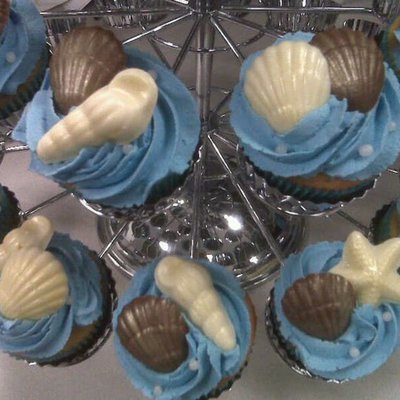 Chocolate Sea Shells Cupcakes