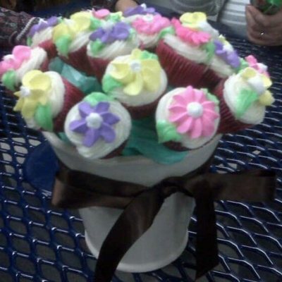 Mini Cupcakes Bouquet - Royal Icing Flowers