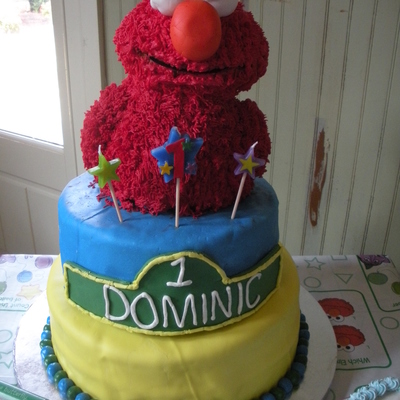 Elmo Cake