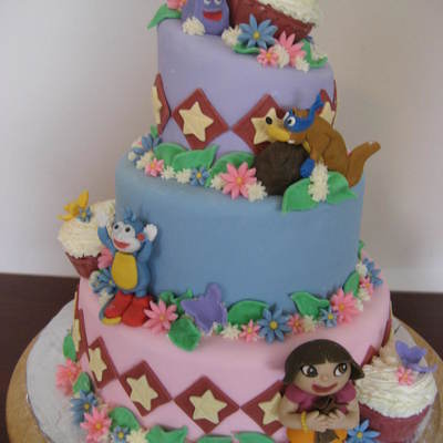 Dora The Explora 3D Theme Cake