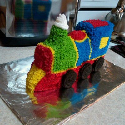 3D Train Cake