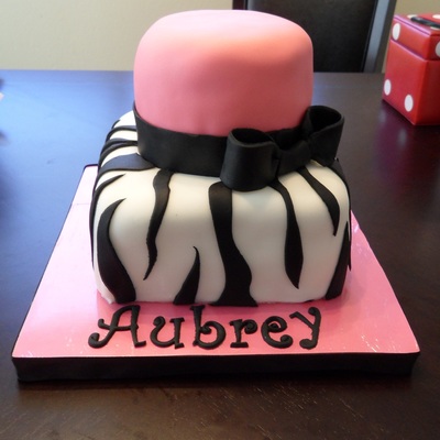 Best Friends Birthday Cake