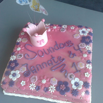 Princesscake With Flowers